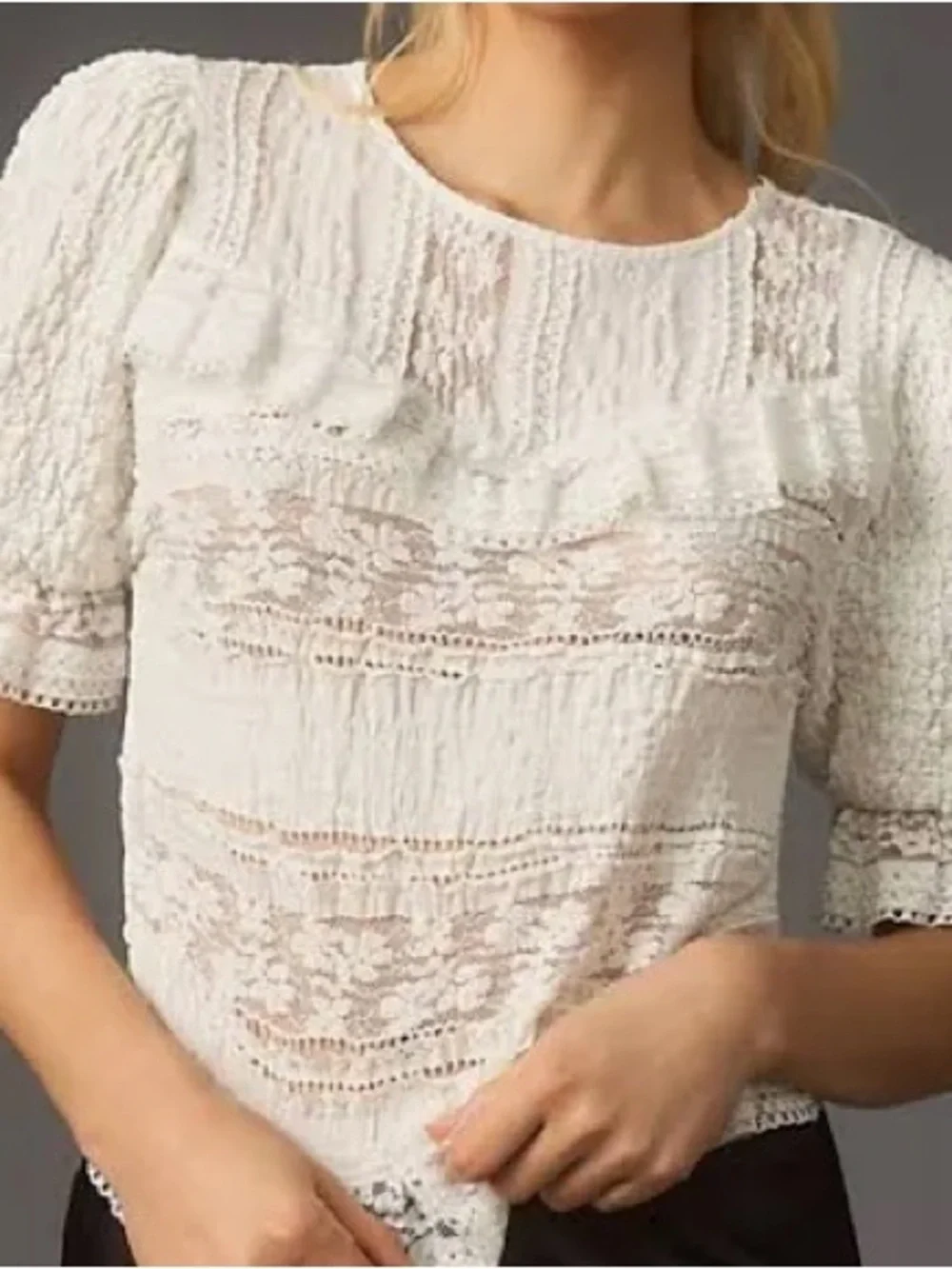 White Lace Puff-Sleeve Women's Blousei
